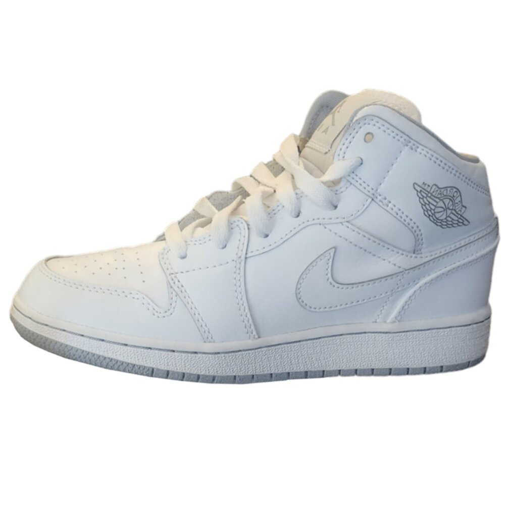 Nike AIR JORDAN 1 MID BP Boys Sneakers US 4.5y White 23